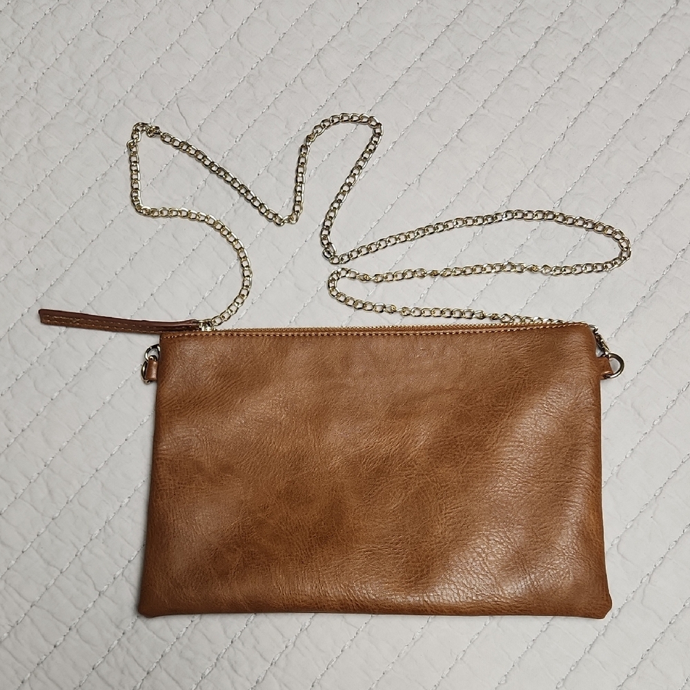 Antik Kraft Crossbody Clutch